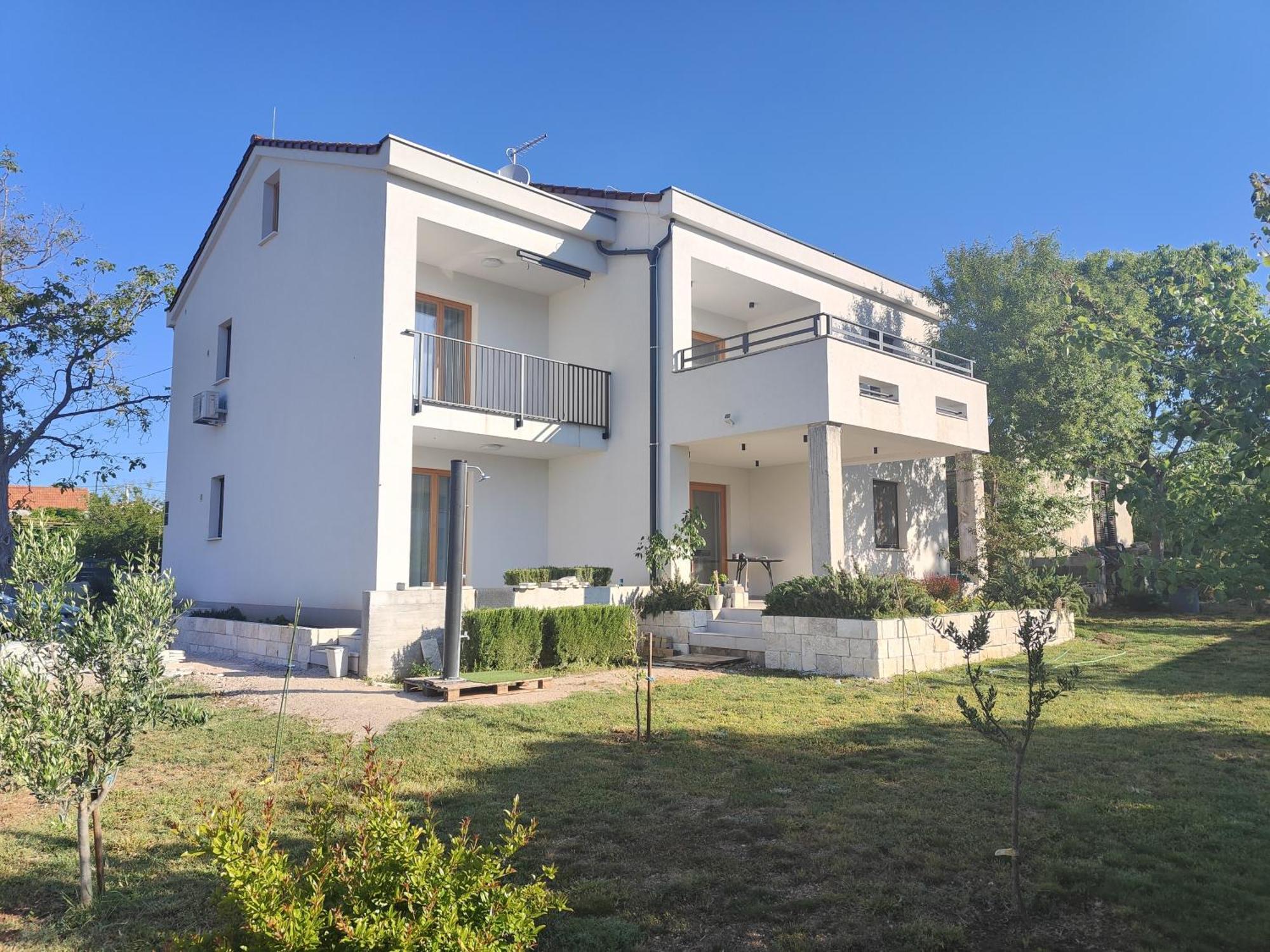 Apartments Grape Pirovac Exterior foto